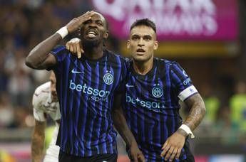 Inter, che esordio per Chivu: cinque gol al Torino e festa a San Siro