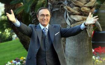 Pippo Baudo, camera ardente domani al teatro delle Vittorie di Roma. Mercoledì i funerali in Sicilia