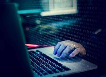 Siti sessisti, informativa inviata alla Procura di Roma. Meloni: “Disgustata e vicina a donne offese”