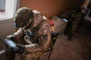Ucraina-Russia, media: “Kiev attacca, droni su Mosca e San Pietroburgo”