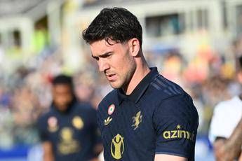 Vlahovic sbaglia un gol con la Next Gen, critiche dai tifosi della Juventus