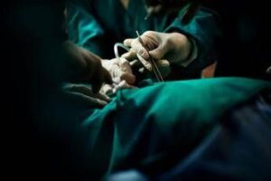 Chirurgia innovativa al Bambino Gesù, Ravi mutilato da un animale riceve un naso nuovo
