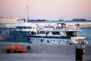 Flotilla per Gaza, quattro politici italiani a bordo: “È in gioco l’umanità”