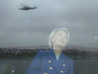 Ft: “Interferenze Gps contro aereo von der Leyen, Russia sospettata”. Peskov: “Mosca non c’entra”