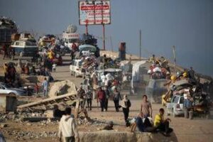 Gaza sotto assedio, nuovi raid di Israele sulla Striscia. Smotrich choc: “Sarà una miniera d’oro immobiliare”