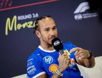 Hamilton: “Gp Monza, penalizzazione eccessiva. Fin qui con la Ferrari una corsa su montagne russe”