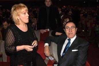 “Katia Ricciarelli non parli del testamento di Pippo Baudo”, la diffida