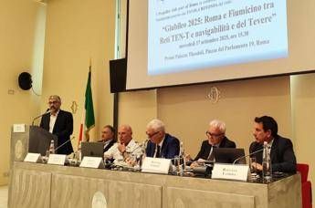 Latrofa (Adsp Mtcs): “Disponibili a lavoro condiviso su navigabilità Tevere”