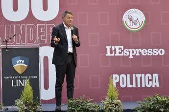 Politica, Renzi alla Link: “Non ringraziate per le possibilità, prendetevi lo spazio da soli”