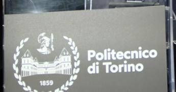 Torino, prof israeliano sospeso dal rettore del Politenico: aveva difeso Idf durante lezione