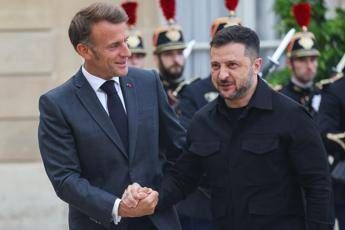 Ucraina, Zelensky vede i Volenterosi a Parigi: incognita Trump al vertice