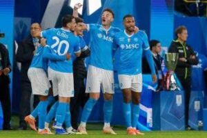 Il Napoli vince la Supercoppa, Conte e Neres battono il Bologna 2-0 in finale