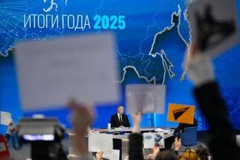 Putin: “Russia vuole la pace, palla ora nel campo di Kiev e sponsor europei”