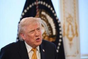 “Russia invincibile” e attacchi a Zelensky, New York Times svela il ‘vero Trump’ sulla guerra