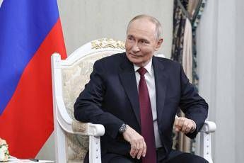 Ucraina-Russia, negoziati a Miami dividono Kiev e Mosca. Ipotesi colloquio Putin-Macron