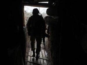 Ucraina, l’analisi: articolo 5 senza Nato? Non proteggerebbe Kiev