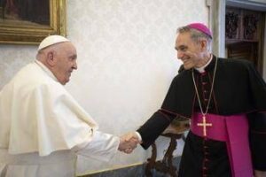 Vaticano, padre Georg: “Prima che Papa Francesco morisse gli ho chiesto scusa”