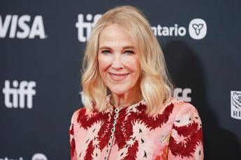 Addio a Catherine O’Hara, l’attrice di ‘Mamma ho perso l’aereo’ aveva 71 anni
