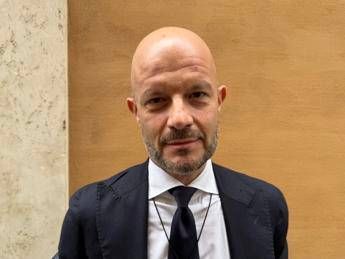 Anaao: “Su superamento incompatibilità nessuna riforma senza i professionisti”