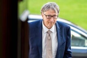 Caso Epstein, Bill Gates nella bufera: “Contrasse malattia sessualmente trasmissibile da rapporti con ragazze russe”