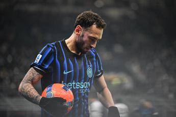 Inter, infortunio per Calhanoglu: finale Coppa Italia a rischio, stagione finita?