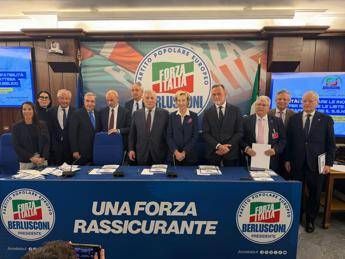 Moratti (Fi-Ppe): “In 10 anni persi 40mila medici, nostra proposta valorizza professionisti”