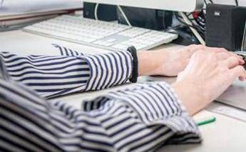 Spid Poste a pagamento dal 2026, da quando e quanto costa