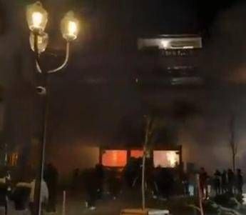 Svizzera, esplosione in un bar a Crans-Montana: “Almeno 40 morti durante festa di Capodanno”