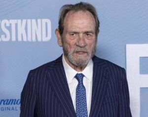 Trovata morta la figlia di Tommy Lee Jones, Victoria aveva 34 anni