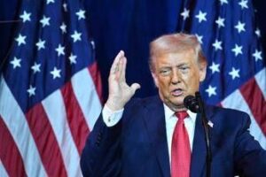Ucraina, Trump: “Senza il mio coinvolgimento sarebbe tutta della Russia”