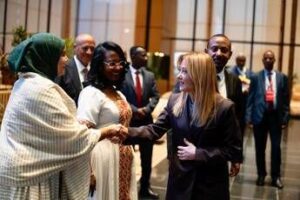 Italia-Africa, Meloni in Etiopia rilancia il Piano Mattei: “Scommessa che stiamo vincendo”