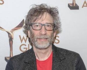Neil Gaiman rompe il silenzio sulle accuse di molestie: “È tutto falso”
