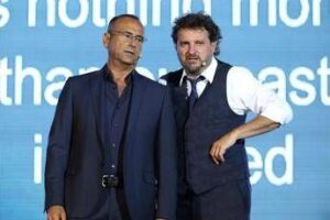 Pieraccioni, la gag ‘contro’ Carlo Conti a Sanremo: “Topo Gigio, Sandokan, manca solo…”