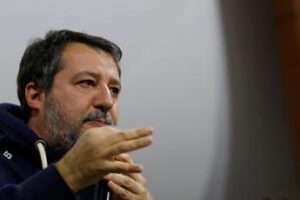 Salvini: “Russia minaccia per l’Europa? No, minaccia è immigrazione clandestina”