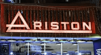 Sanremo, per i bookies testa a testa fra Tommaso Paradiso ed Ermal Meta