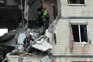 Ucraina, nessuna tregua: morti in attacco russo con droni a Dnipro