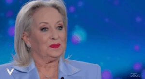 Verissimo, Carolyn Smith e la lotta contro il tumore: “Ho capito di essere forte”