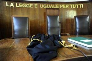 Stupro Capodanno, imputato condannato a 6 anni e mezzo in appello: “Fu violenza di gruppo”