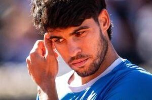 Alcaraz, infortunio preoccupa: “Potrebbe saltare Internazionali e Roland Garros”