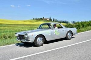 Asi, per la classica Lancia Flaminia un giro d’Italia con la bio-benzina