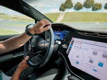 Bosch accelera in Cina: guida autonoma Livello 3