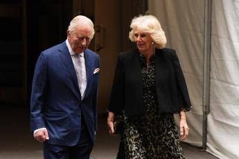 Carlo e Camilla al Memoriale dell’11/09: la visita e il biglietto scritto a mano