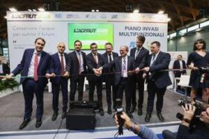 Fiere: inaugurata a Rimini Macfrut 2026 con il ministro Lollobrigida﻿