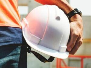 Incidenti sul lavoro, ora il rischio corre sulle strade: Roma capitale degli infortuni