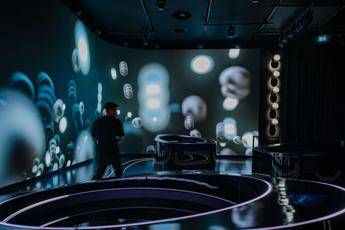 Iqos e Devialet alla Milano Design Week con ‘Soundsorial Design’