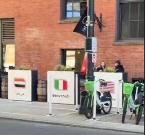 Italia ripescata ai Mondiali? A Seattle spunta tricolore al posto… dell’Iran: “Benvenuti”