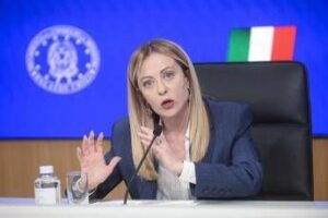 Lavoro, via libera a decreto. Meloni: “Patto con imprese e sindacati, niente ai pirati”