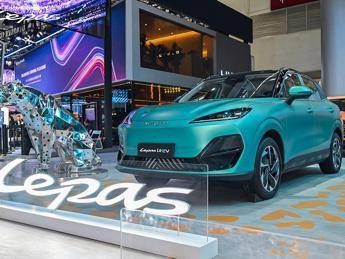 Lepas debutta ad Auto China 2026: eleganza e mobilità globale