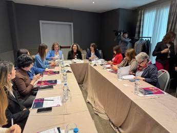 Malattie rare, al via campagna ‘She SpeaXX’ per dare voce alle donne con malattia di Fabry