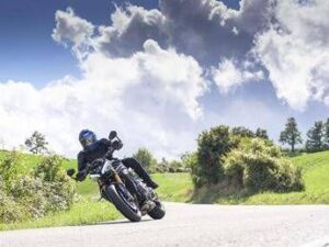 Metzeler rinnova la gamma Sportec con due anime distinte